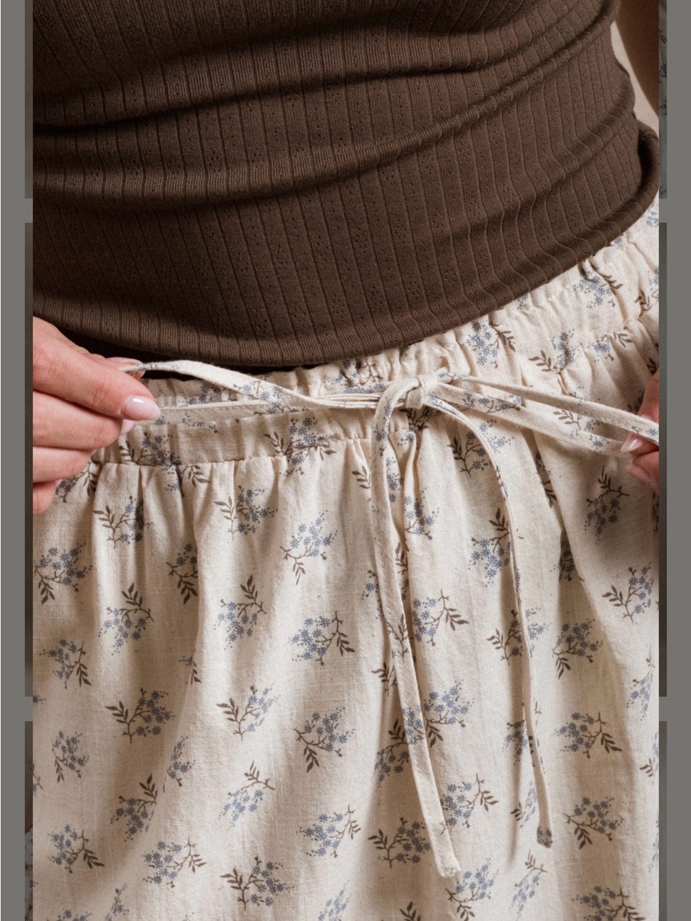 Cream Floral Tiered Midi Skirt with Drawstring Waist - Picture 2 of 3